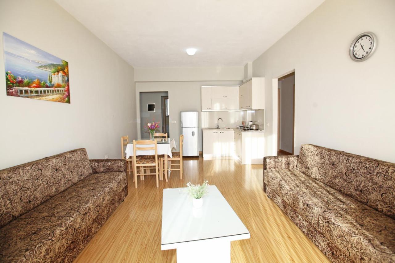 Teo Apartaments ساراندا المظهر الخارجي الصورة