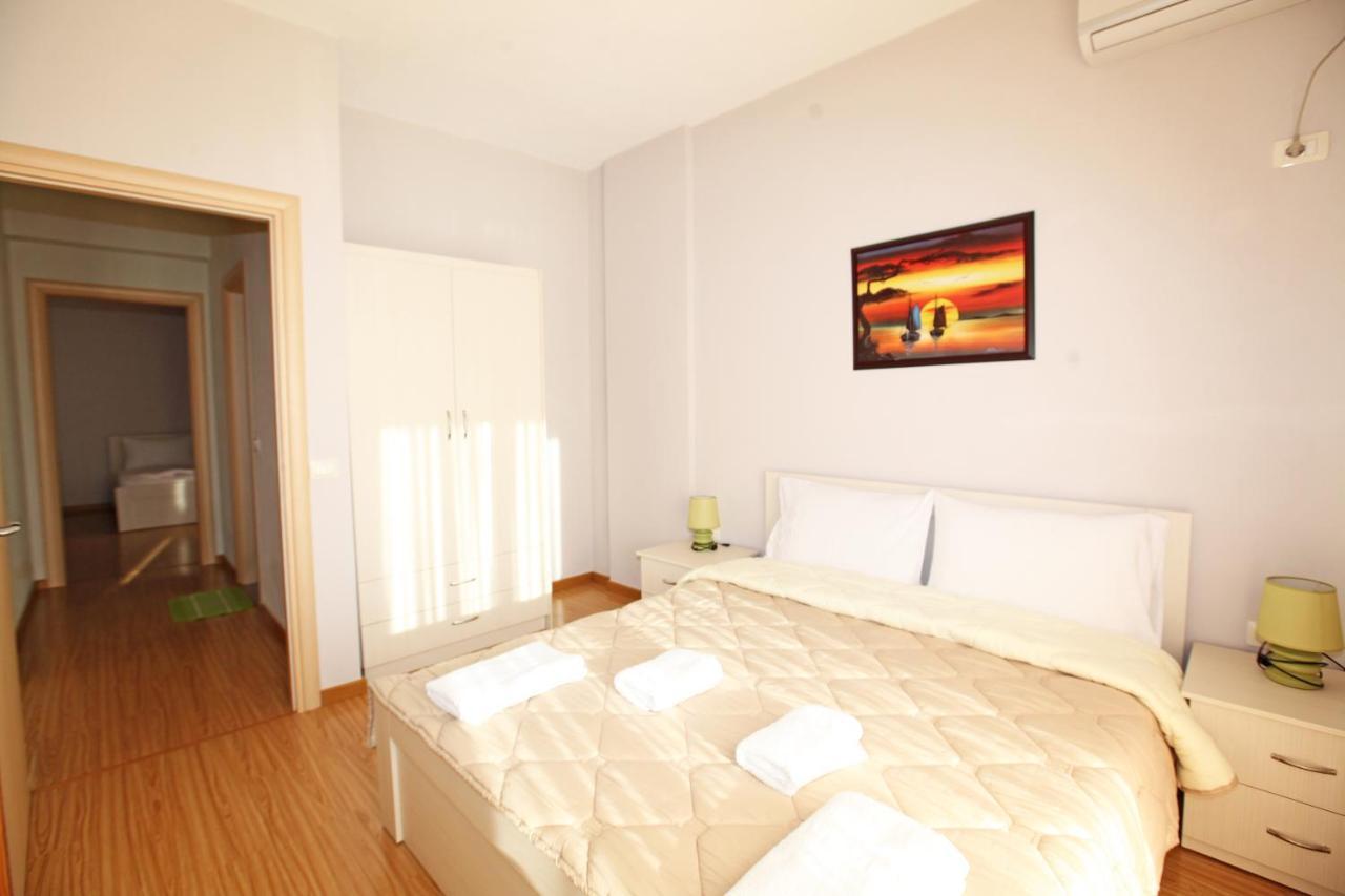 Teo Apartaments ساراندا المظهر الخارجي الصورة