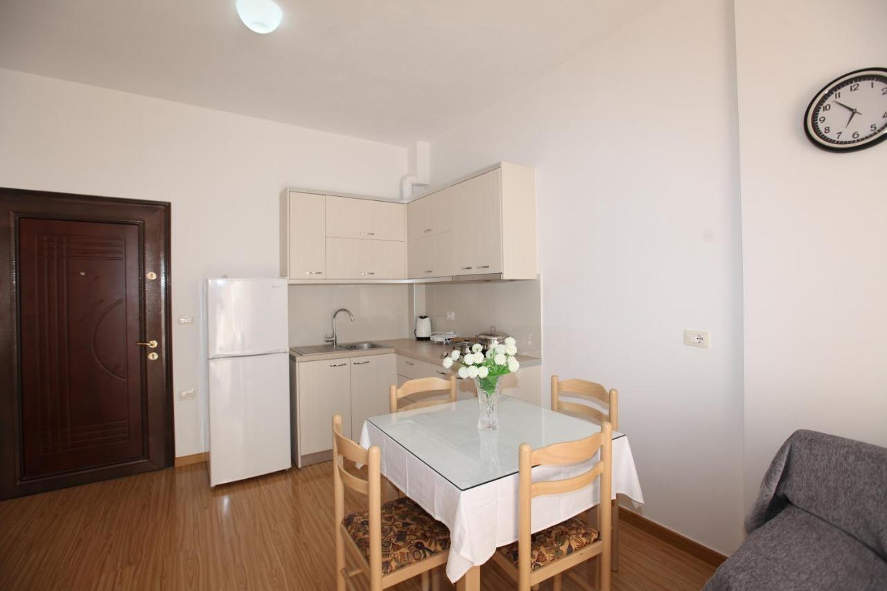 Teo Apartaments ساراندا المظهر الخارجي الصورة