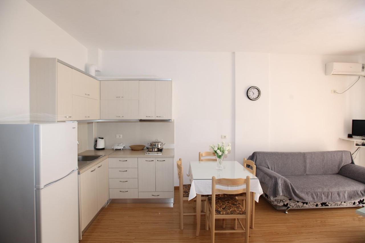Teo Apartaments ساراندا المظهر الخارجي الصورة