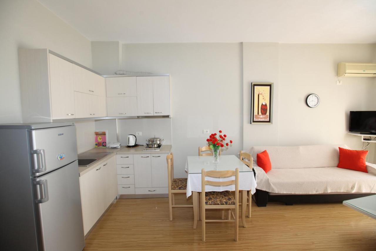Teo Apartaments ساراندا المظهر الخارجي الصورة