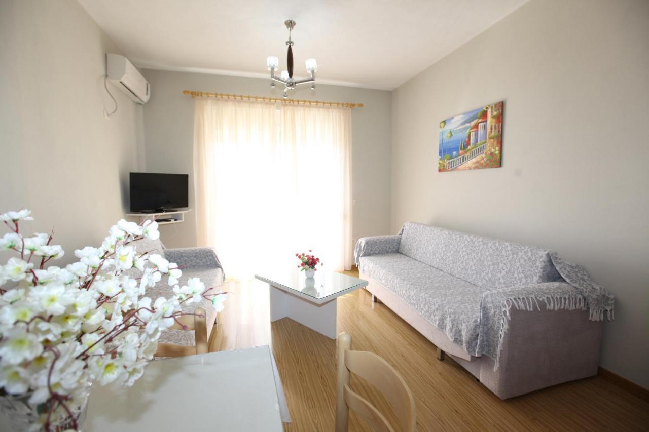 Teo Apartaments ساراندا المظهر الخارجي الصورة