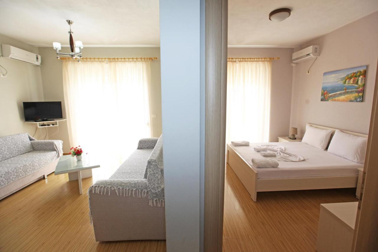 Teo Apartaments ساراندا المظهر الخارجي الصورة