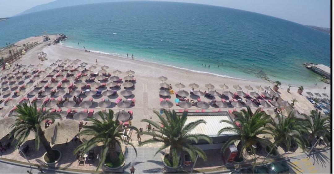 Teo Apartaments ساراندا المظهر الخارجي الصورة